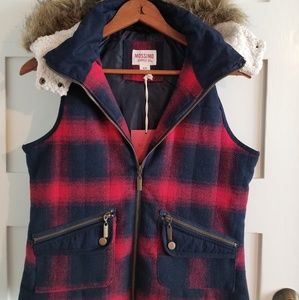 Mossimo outerwear vest